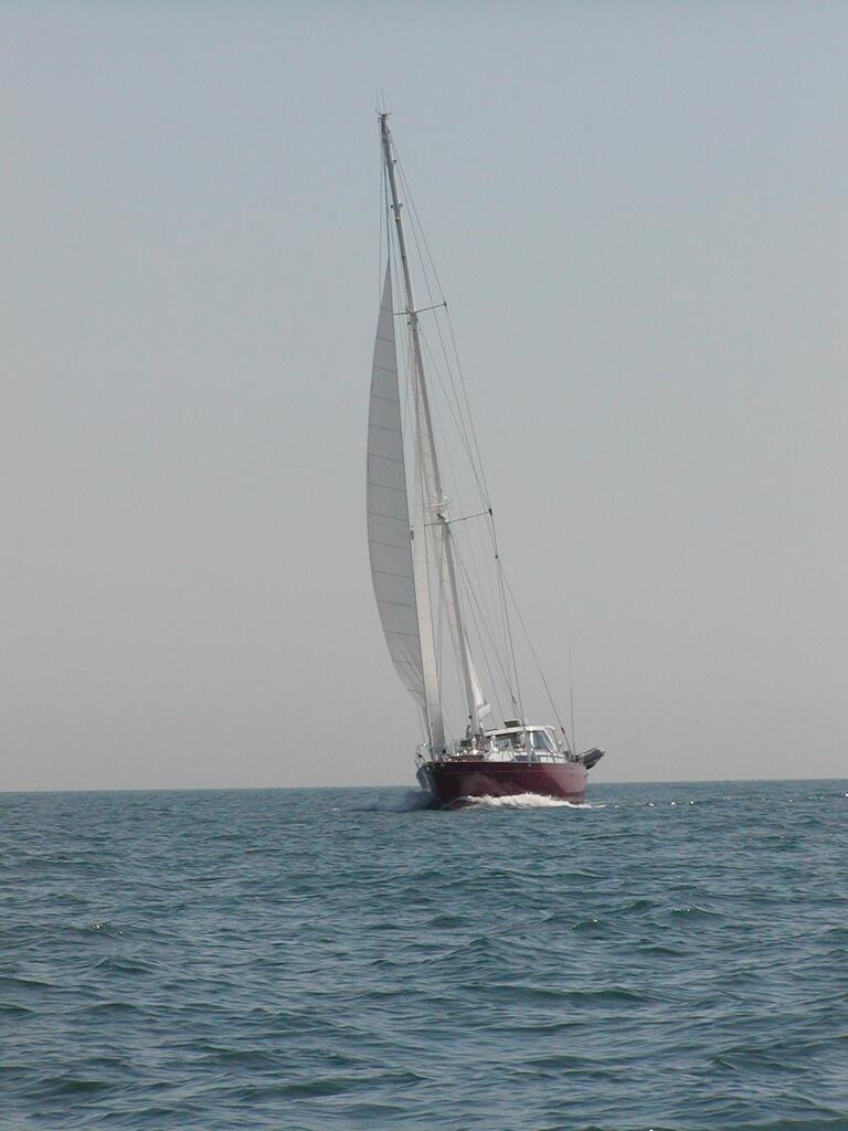 No description provided for: /2003/07-09/0820-big-sail/photo08.html