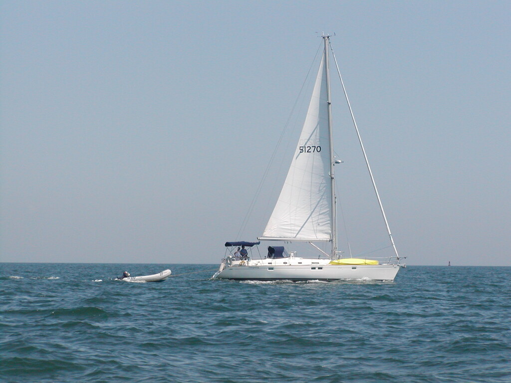 No description provided for: /2003/07-09/0820-big-sail/photo11.html