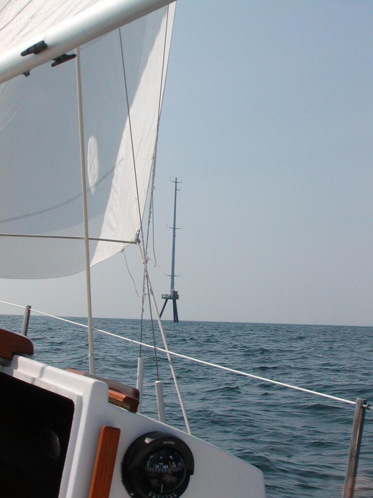 No description provided for: /2003/07-09/0820-big-sail/photo15.html