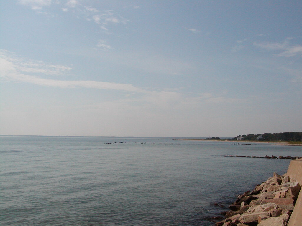 No description provided for: /2003/07-09/0821-big-sail/_1/photo11.html