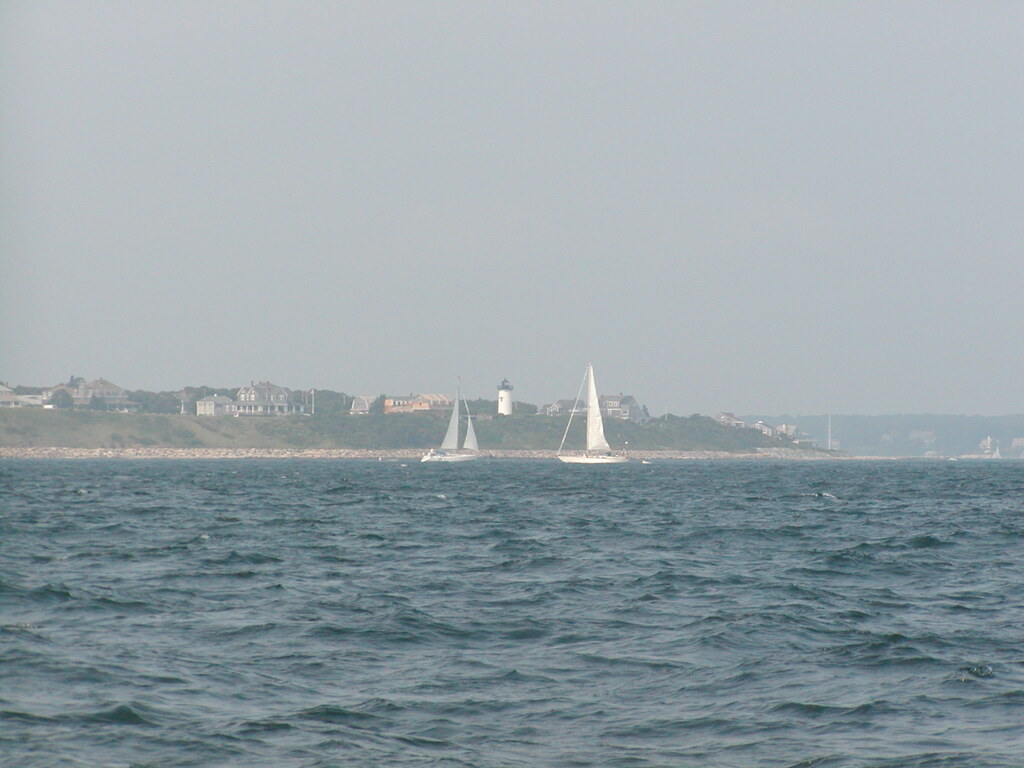 No description provided for: /2003/07-09/0822-big-sail/_1/photo02.html