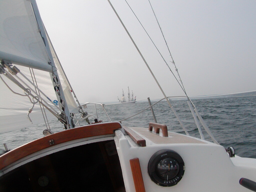 No description provided for: /2003/07-09/0822-big-sail/_1/photo07.html