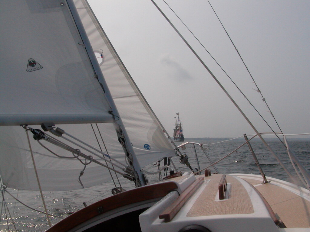 No description provided for: /2003/07-09/0822-big-sail/_1/photo11.html