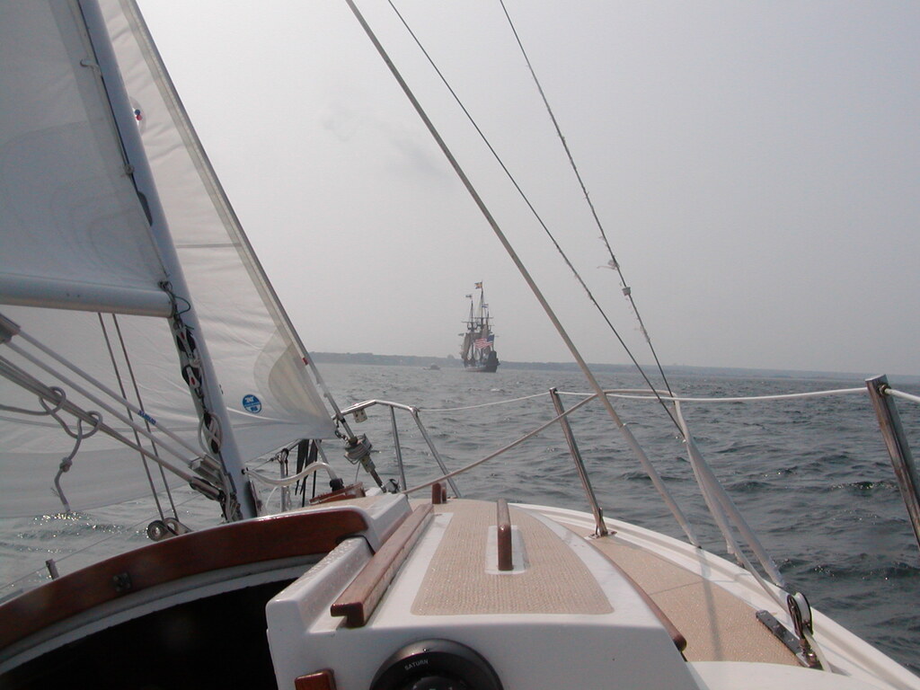 No description provided for: /2003/07-09/0822-big-sail/_1/photo12.html