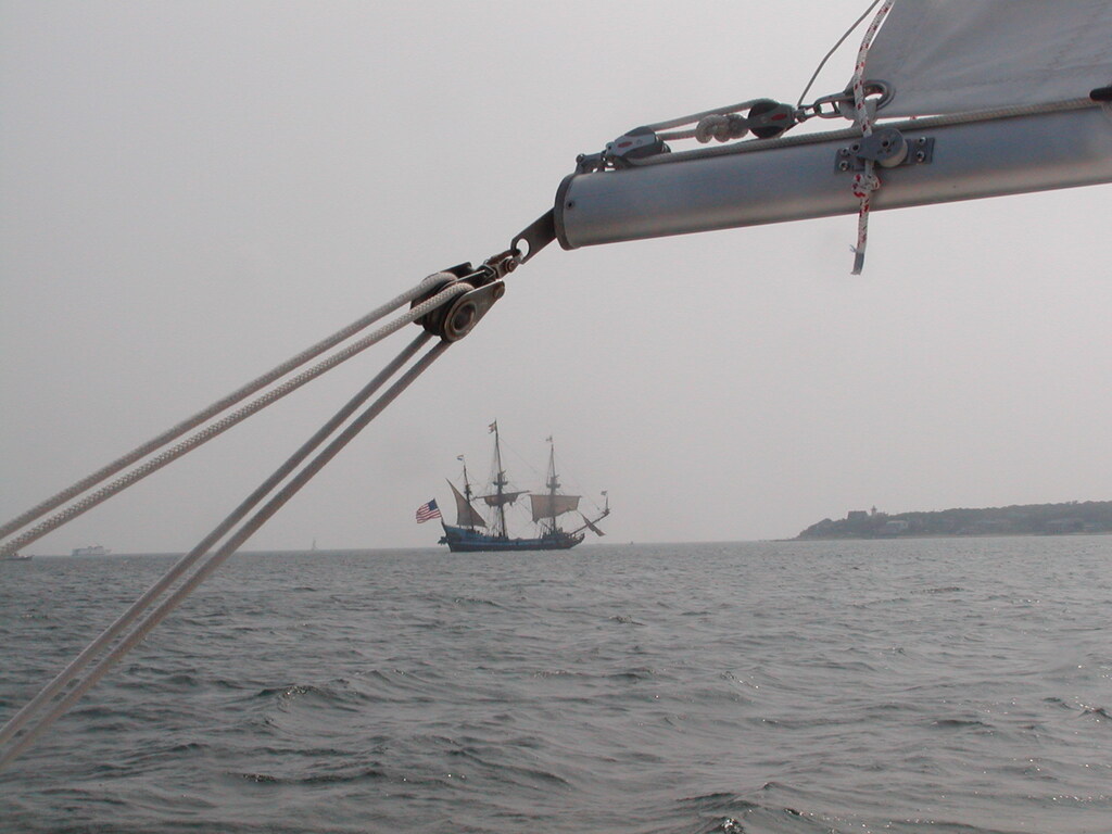 No description provided for: /2003/07-09/0822-big-sail/_2/photo17.html