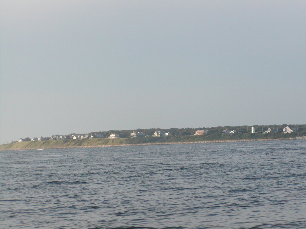 No description provided for: /2003/07-09/0823-big-sail/photo05.html