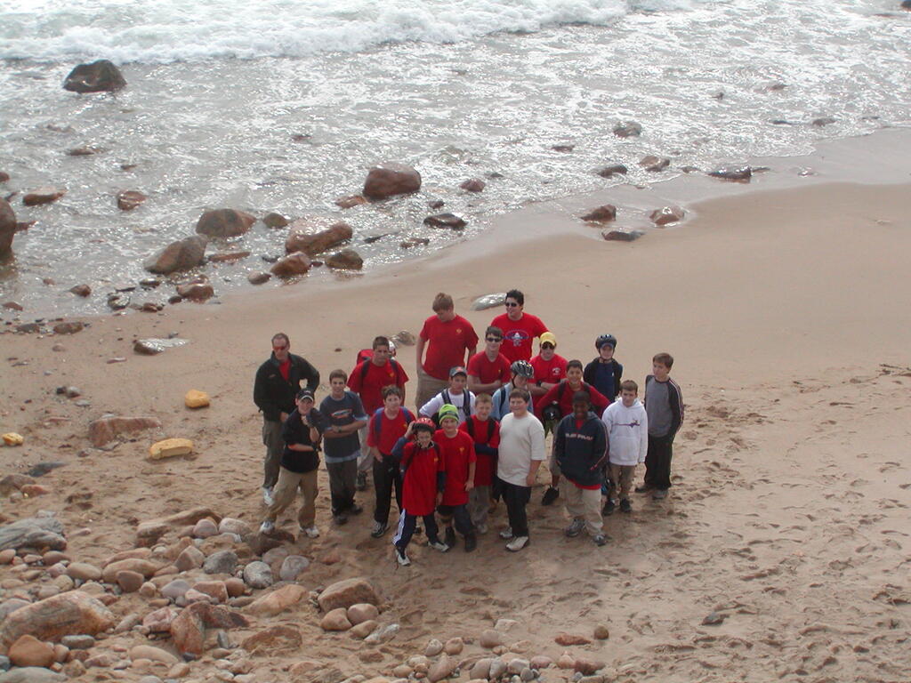 No description provided for: /2003/10-12/1011-bsa-block-island/photo14.html