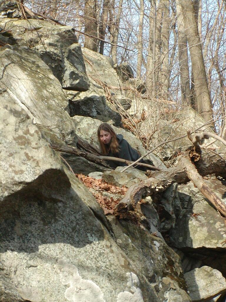 No description provided for: /2003/10-12/1123-erin-bday-hike/photo03.html