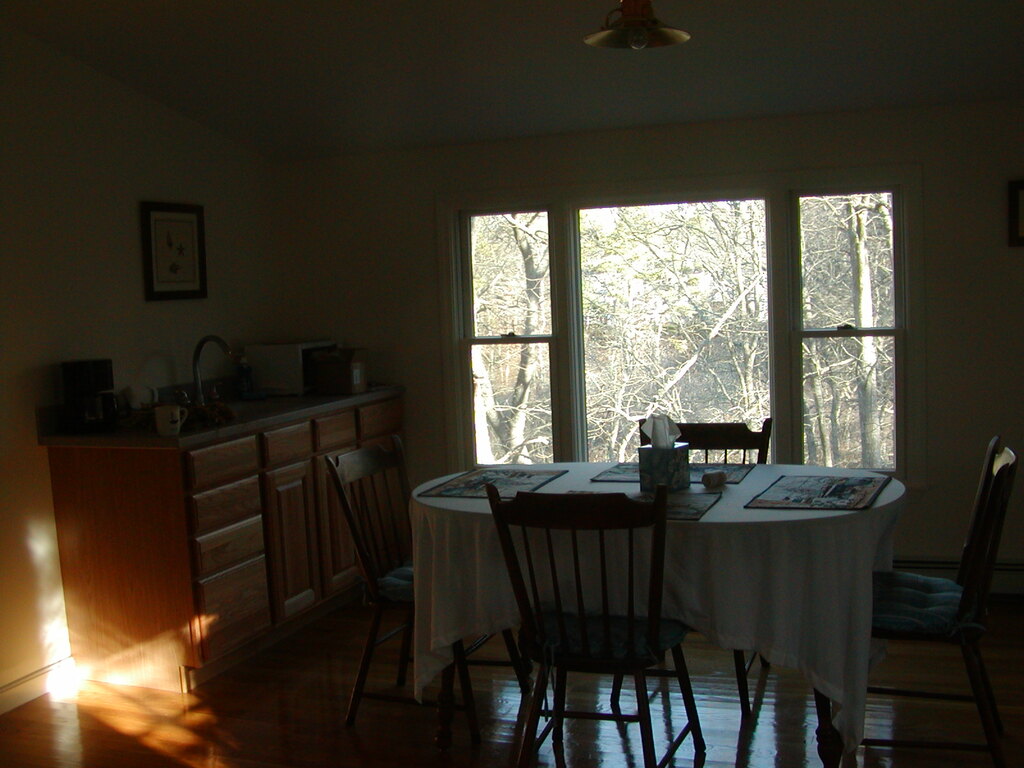 No description provided for: /2003/10-12/1202-cape-house/photo05.html