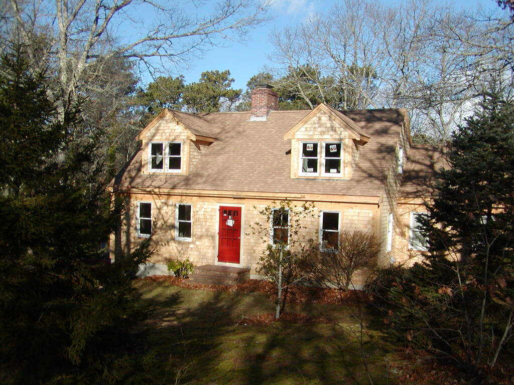 No description provided for: /2003/10-12/1202-cape-house/photo09.html