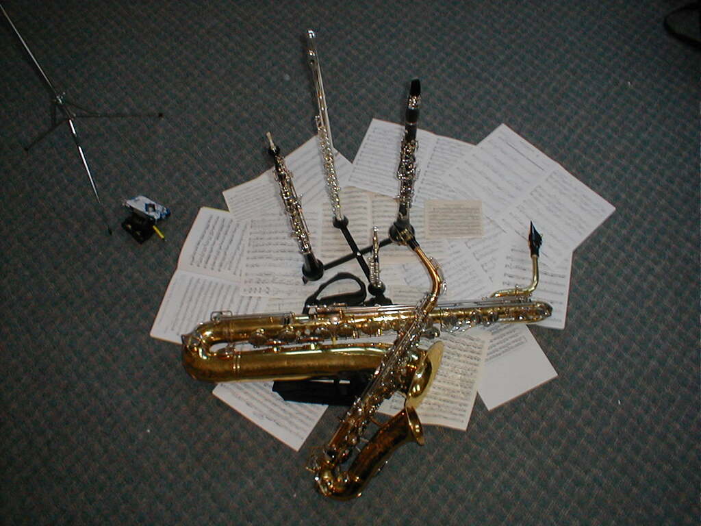 No description provided for: /2004/04-06/0424-instruments/_1/photo03.html