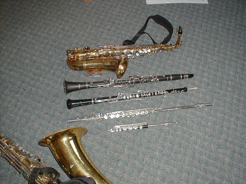 No description provided for: /2004/04-06/0424-instruments/_2/photo19.html