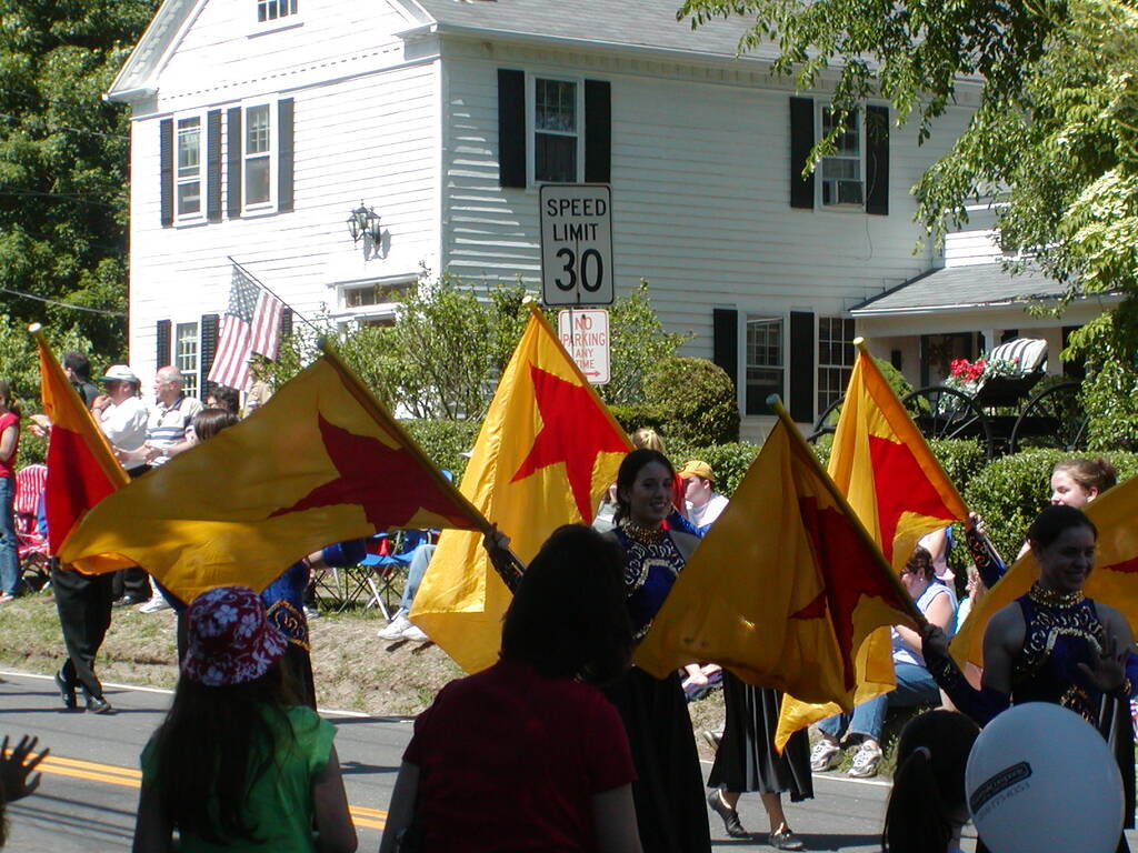 No description provided for: /2004/04-06/0530-memorial-day/photo16.html