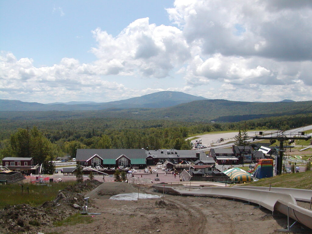 No description provided for: /2004/04-06/0629-bsa-vt/_1/photo02.html