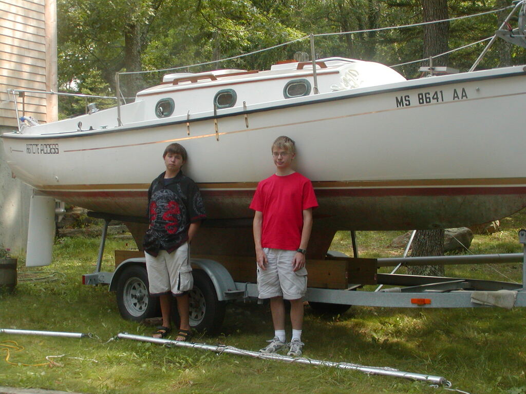 No description provided for: /2004/07-09/0811-cape-random/photo03.html