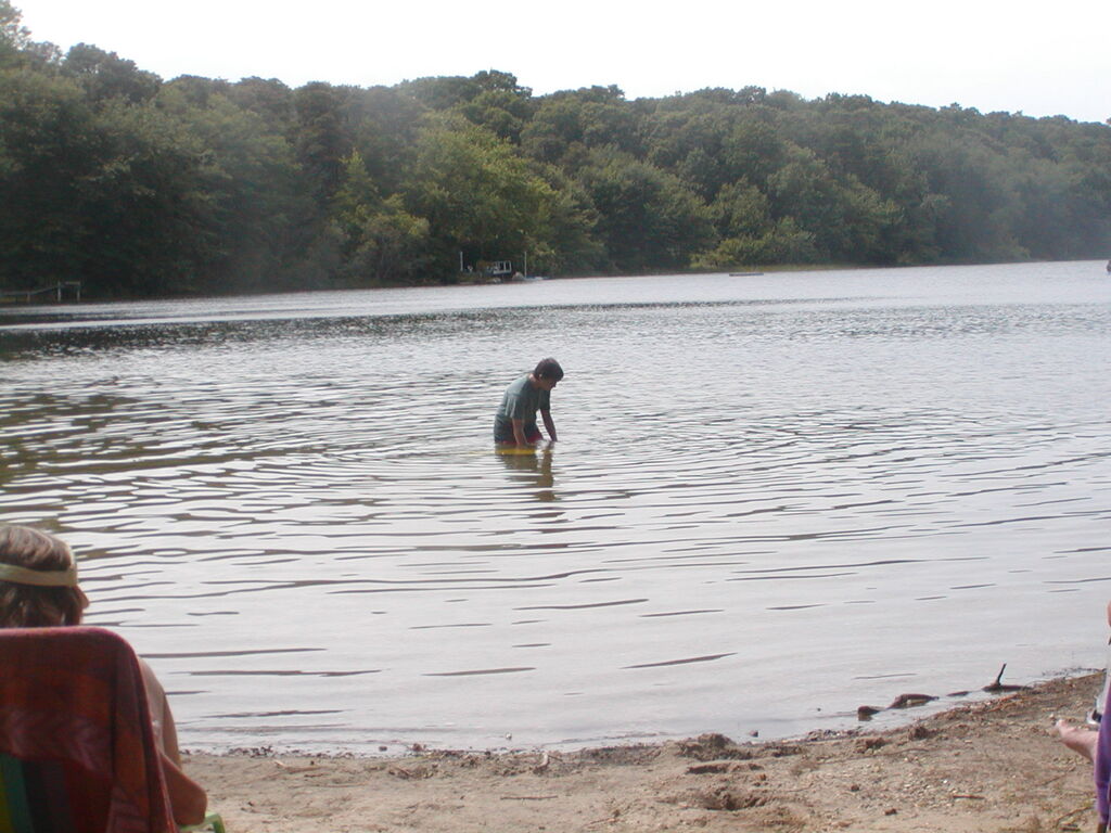 No description provided for: /2004/07-09/0812-daniel+ian/photo01.html