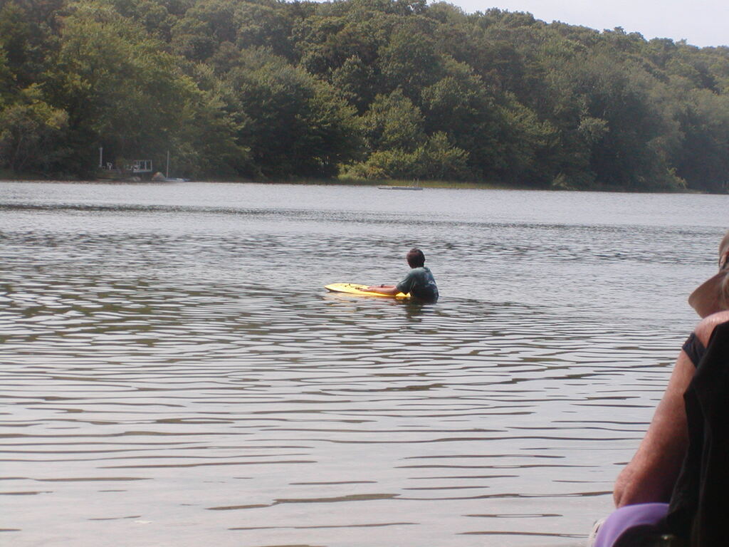 No description provided for: /2004/07-09/0812-daniel+ian/photo12.html