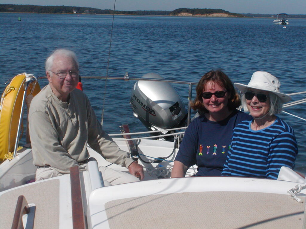 No description provided for: /2004/07-09/0922-bob+betty-seals+terns/_1/photo02.html