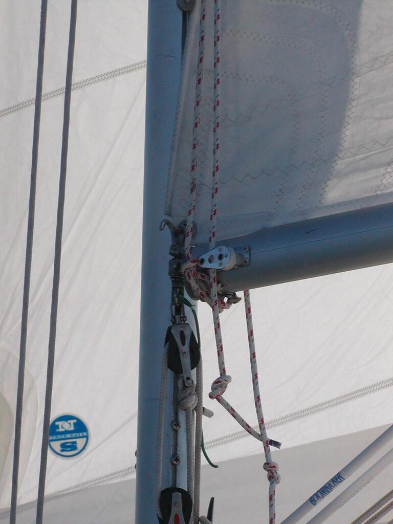 No description provided for: /2004/07-09/0926-sailing/photo02.html