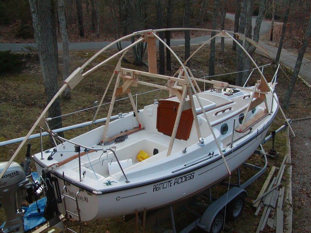 No description provided for: /2004/10-12/1202-boat-cover/photo04.html