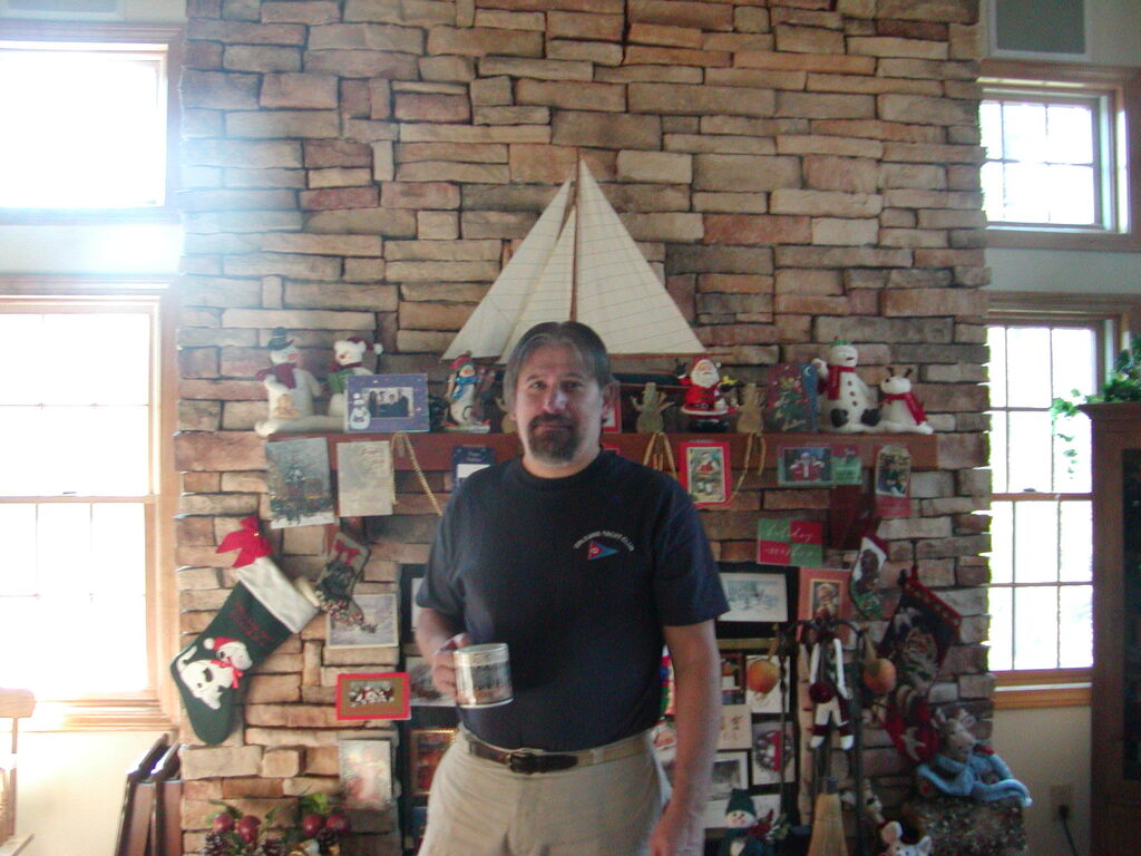 No description provided for: /2004/10-12/1225-xmas/photo01.html