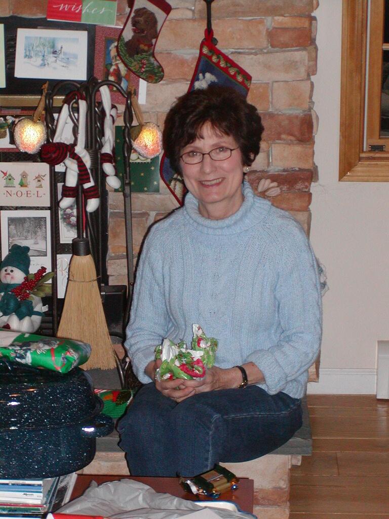 No description provided for: /2004/10-12/1225-xmas/photo08.html