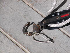 Image file: photo05.jpg