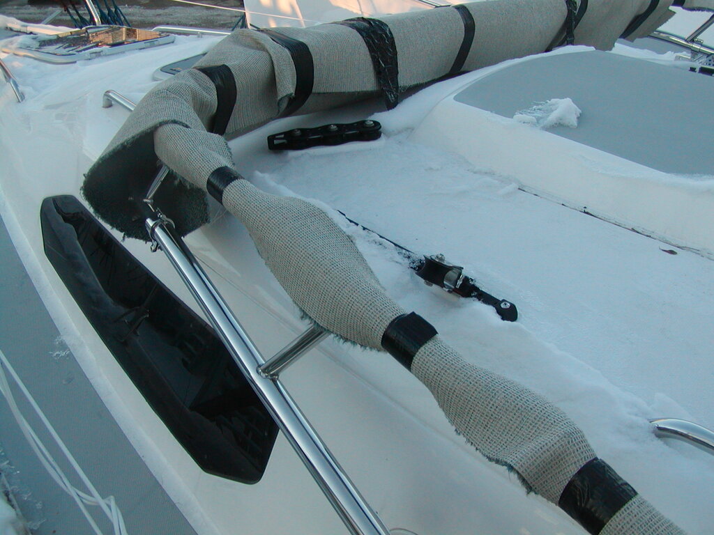 No description provided for: /2005/01-03/0201-noank/photo01.html