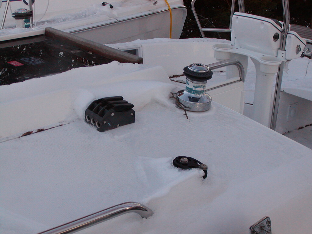 No description provided for: /2005/01-03/0201-noank/photo02.html