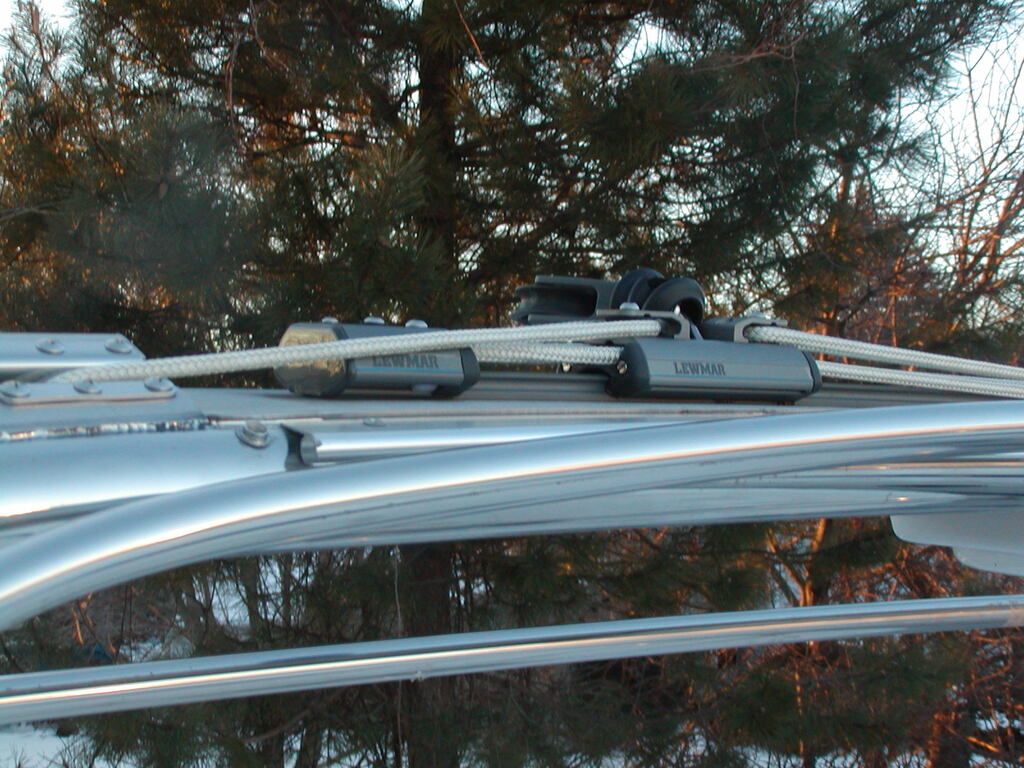 No description provided for: /2005/01-03/0201-noank/photo03.html