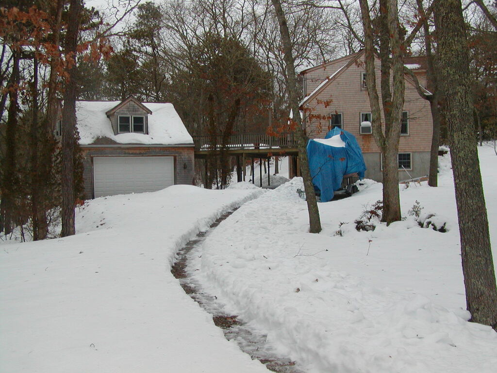 No description provided for: /2005/01-03/0203-dug-out/photo02.html