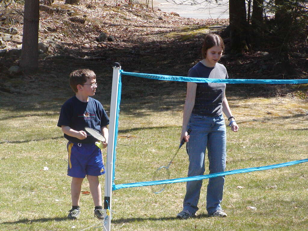 No description provided for: /2005/04-06/0410-cindy+kids/_1/photo19.html