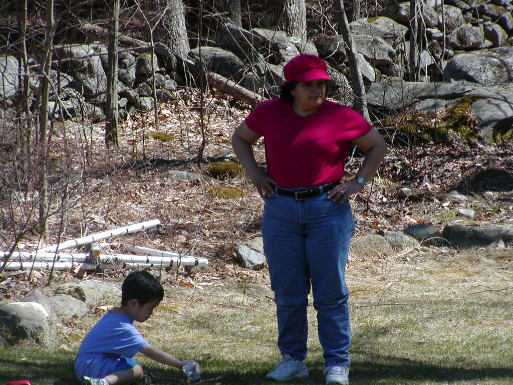 No description provided for: /2005/04-06/0410-cindy+kids/_2/photo22.html