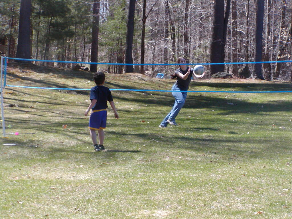 No description provided for: /2005/04-06/0410-cindy+kids/_2/photo29.html