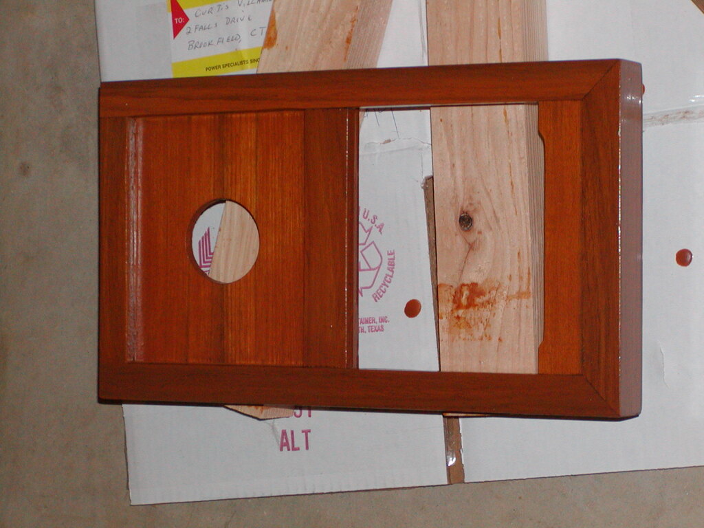 No description provided for: /2005/04-06/0617-boat-instruments/photo03.html