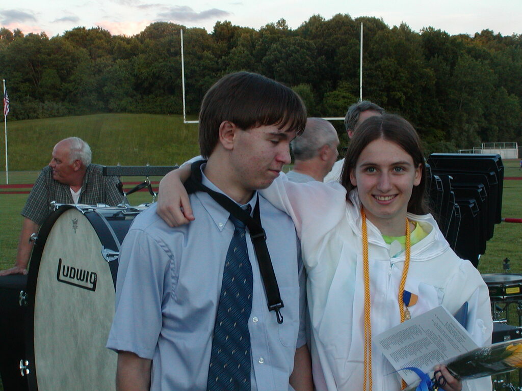 No description provided for: /2005/04-06/0618-bhs-grads/photo22.html