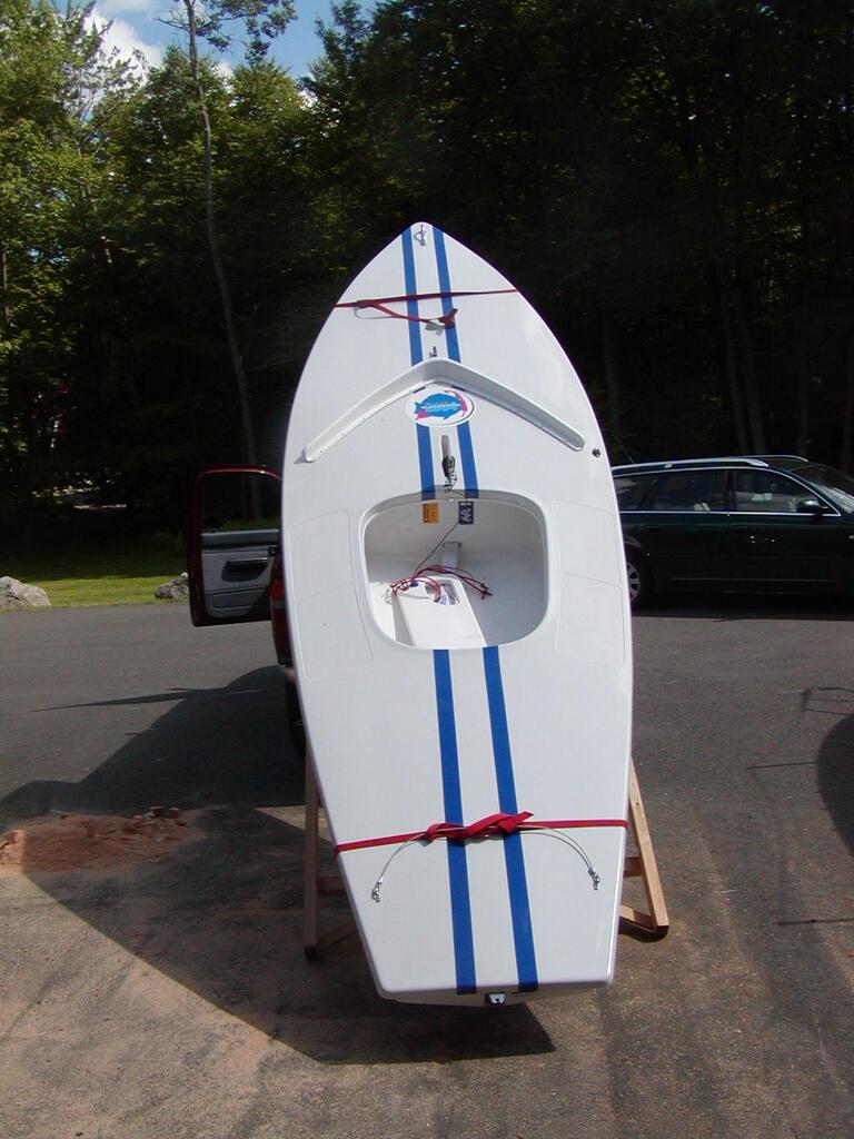 No description provided for: /2005/04-06/0620-sunfish-rack/photo03.html