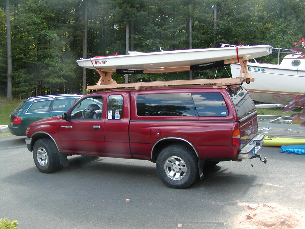 No description provided for: /2005/04-06/0620-sunfish-rack/photo05.html