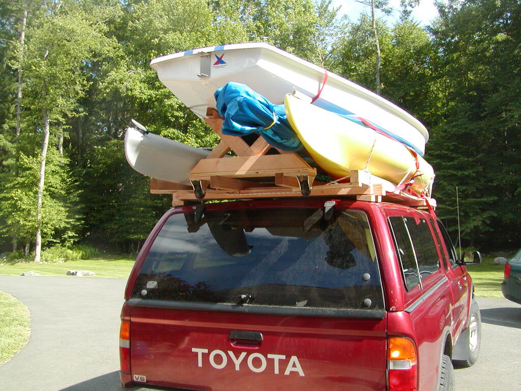 No description provided for: /2005/04-06/0620-sunfish-rack/photo07.html