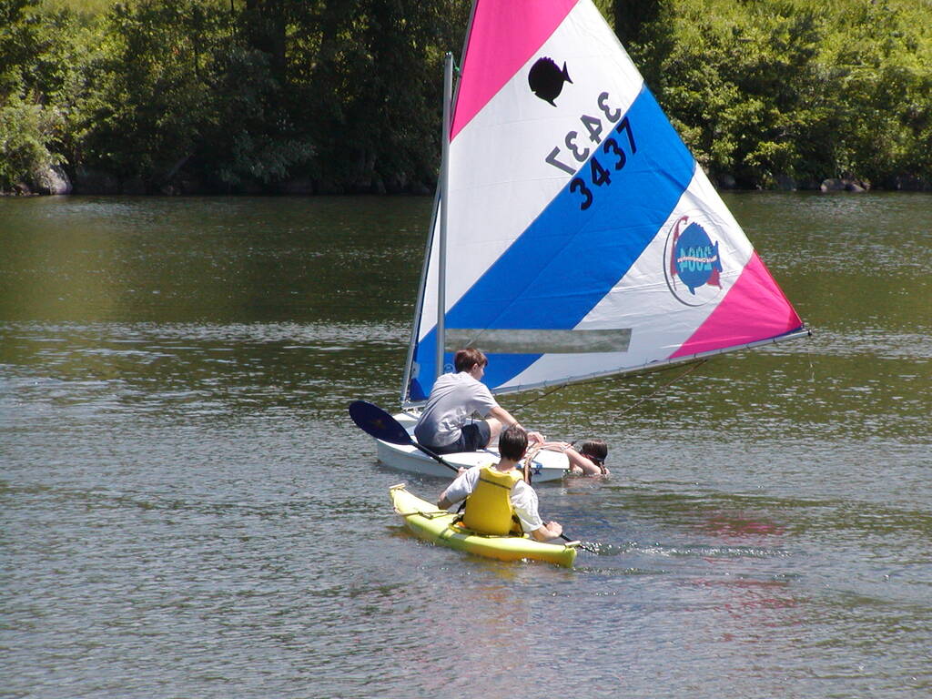 No description provided for: /2005/04-06/0621-waramaug/_1/photo14.html