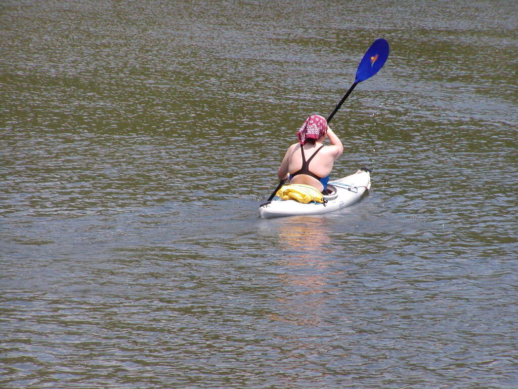 No description provided for: /2005/04-06/0621-waramaug/_2/photo44.html