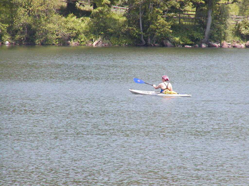 No description provided for: /2005/04-06/0621-waramaug/_2/photo46.html