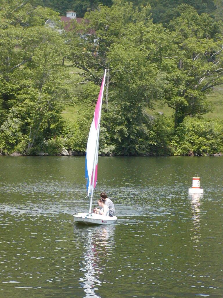 No description provided for: /2005/04-06/0621-waramaug/_3/photo65.html