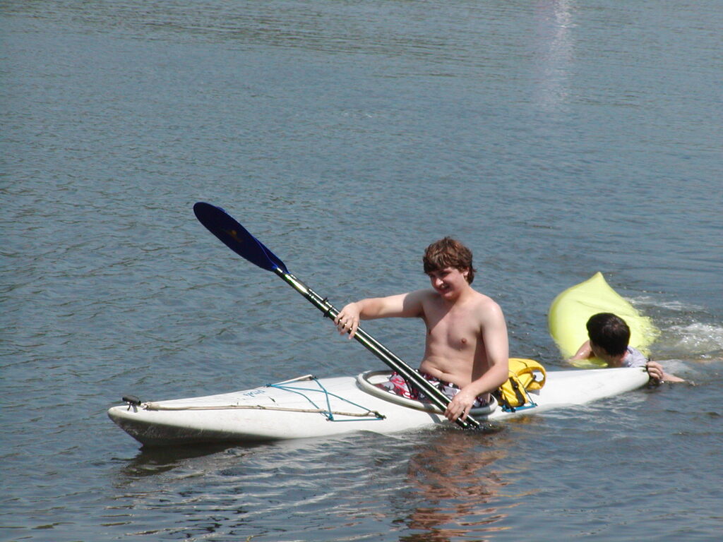 No description provided for: /2005/04-06/0621-waramaug/_3/photo67.html