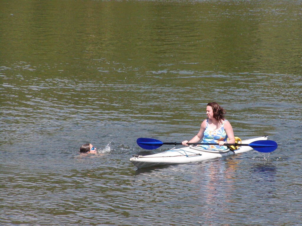 No description provided for: /2005/04-06/0621-waramaug/_4/photo84.html