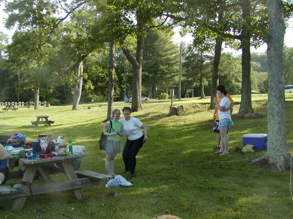 No description provided for: /2005/04-06/0621-waramaug/_4/photo92.html