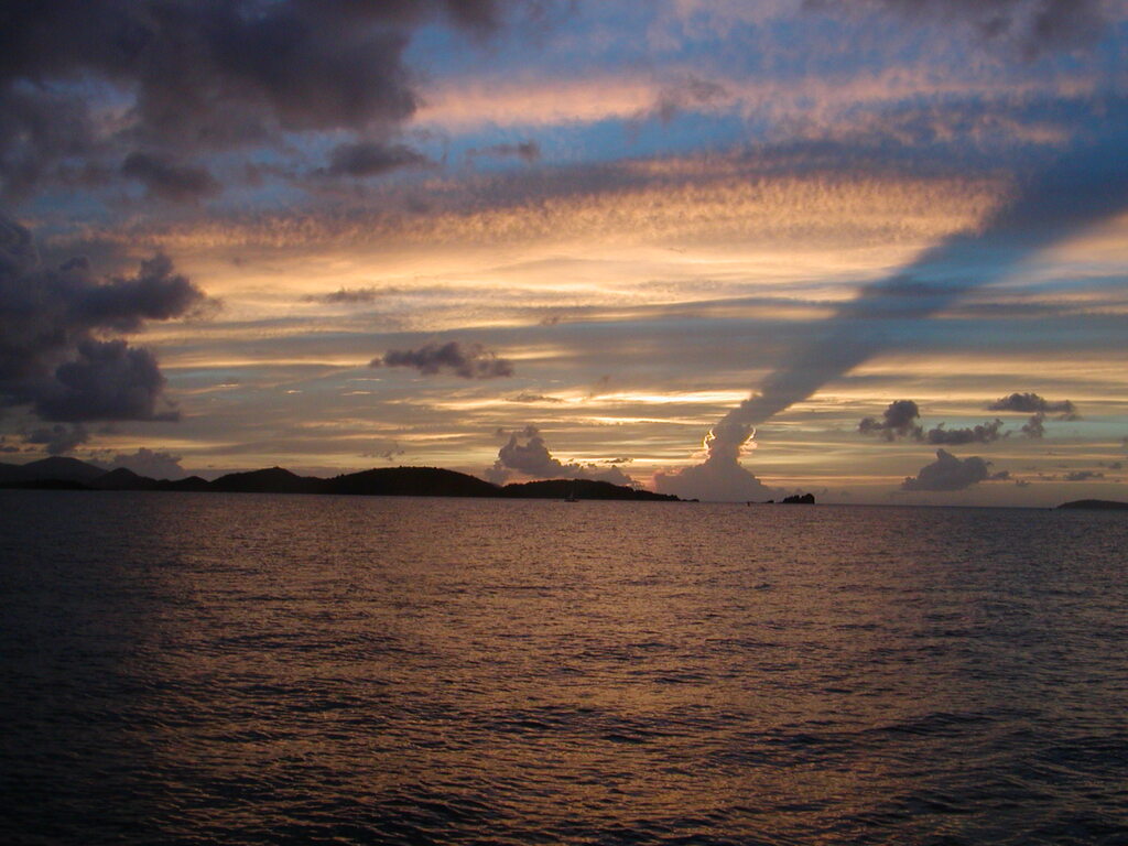 No description provided for: /2005/07-09/0710-usvi-sunset/photo01.html