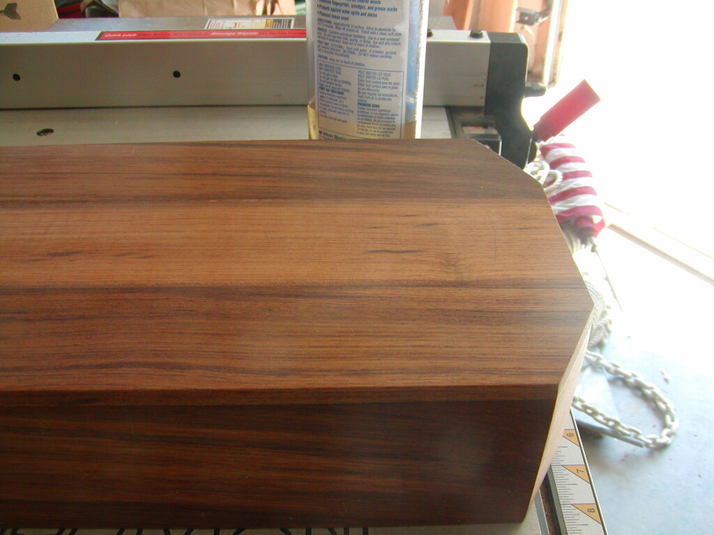 No description provided for: /2005/07-09/0906-instr-wire-cover/photo01.html