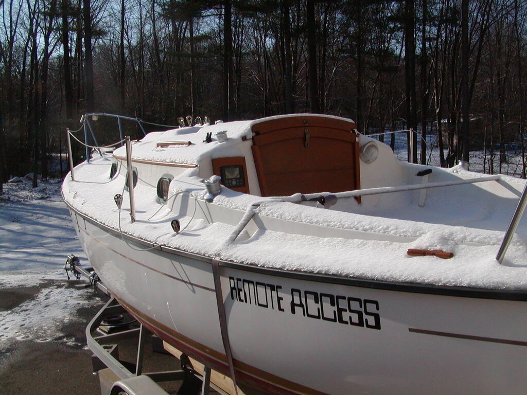 No description provided for: /2005/10-12/1206-boat-snow/photo02.html