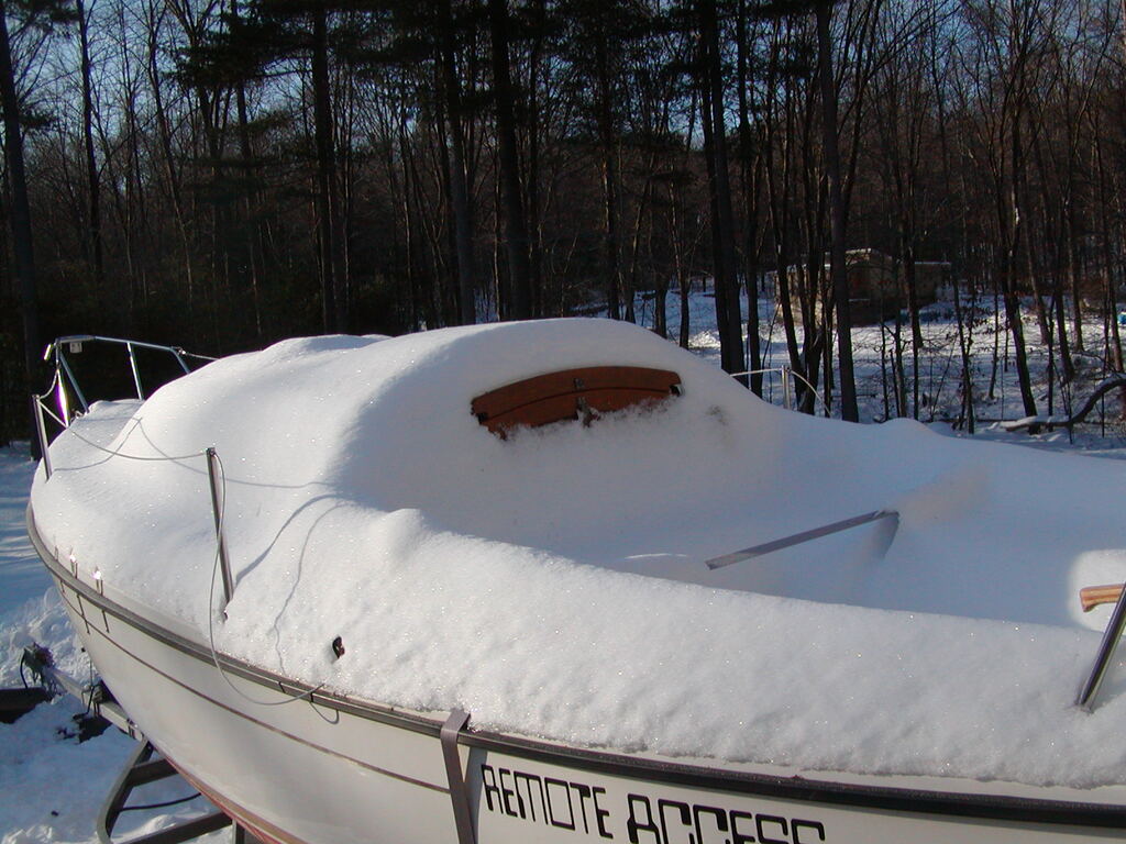 No description provided for: /2005/10-12/1215-boat-snow/photo02.html